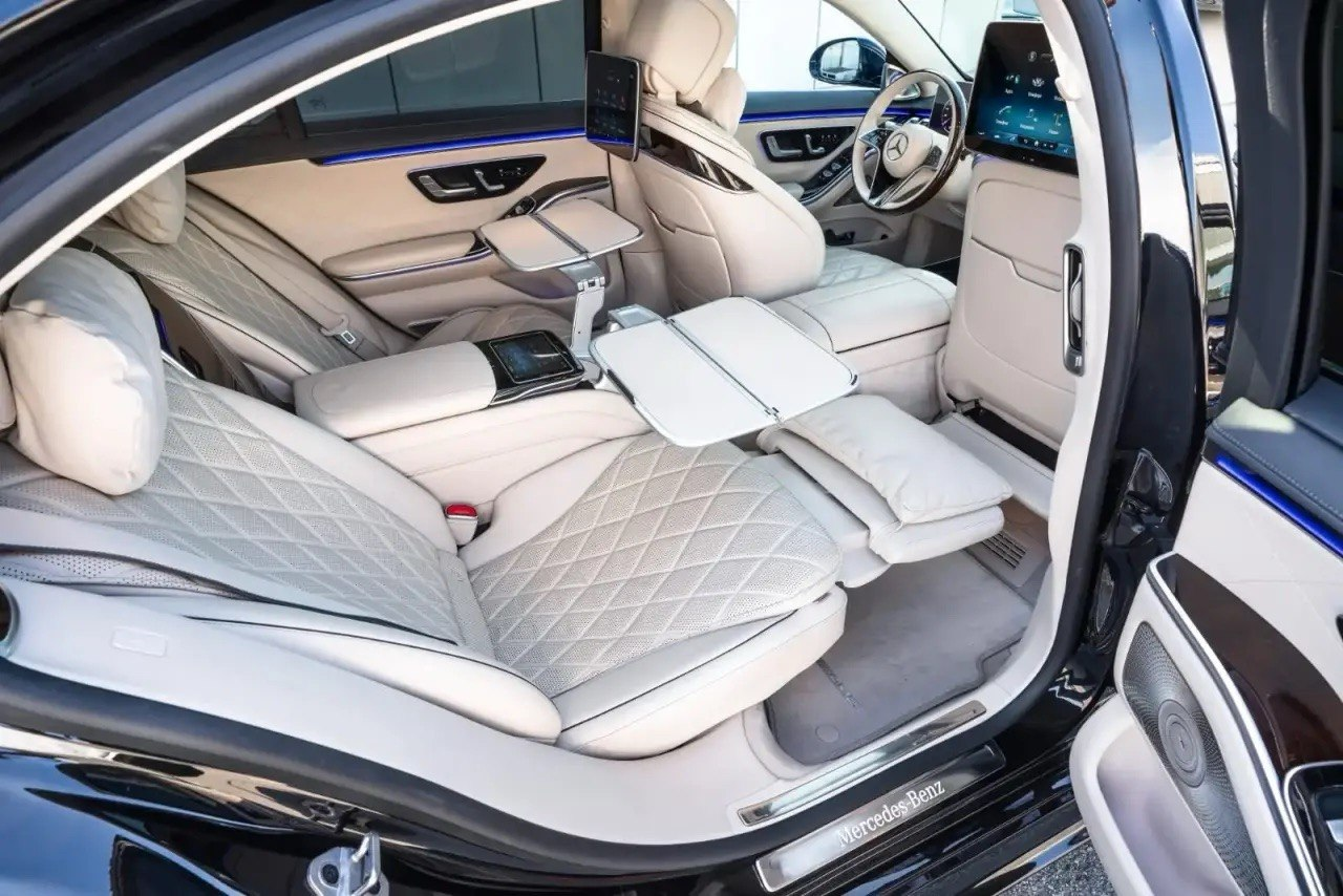 Mercedes-Benz S-Class Maybach